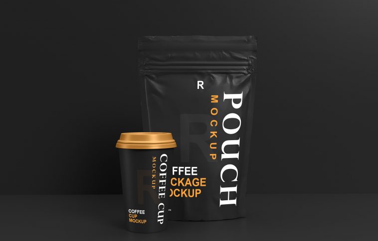 Set Of Mockup Bags Isolated On White Background Stock Illustration -  Download Image Now - Coffee - Drink, Template, Packaging - iStock